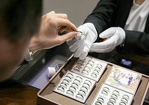 結婚指輪はシンプルが良い！そんな方におすすめのMEISTER（マイスター）とは？