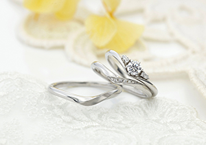 オシャレ！婚約指輪・結婚指輪のデザインをより楽しめる【セットリング】とは